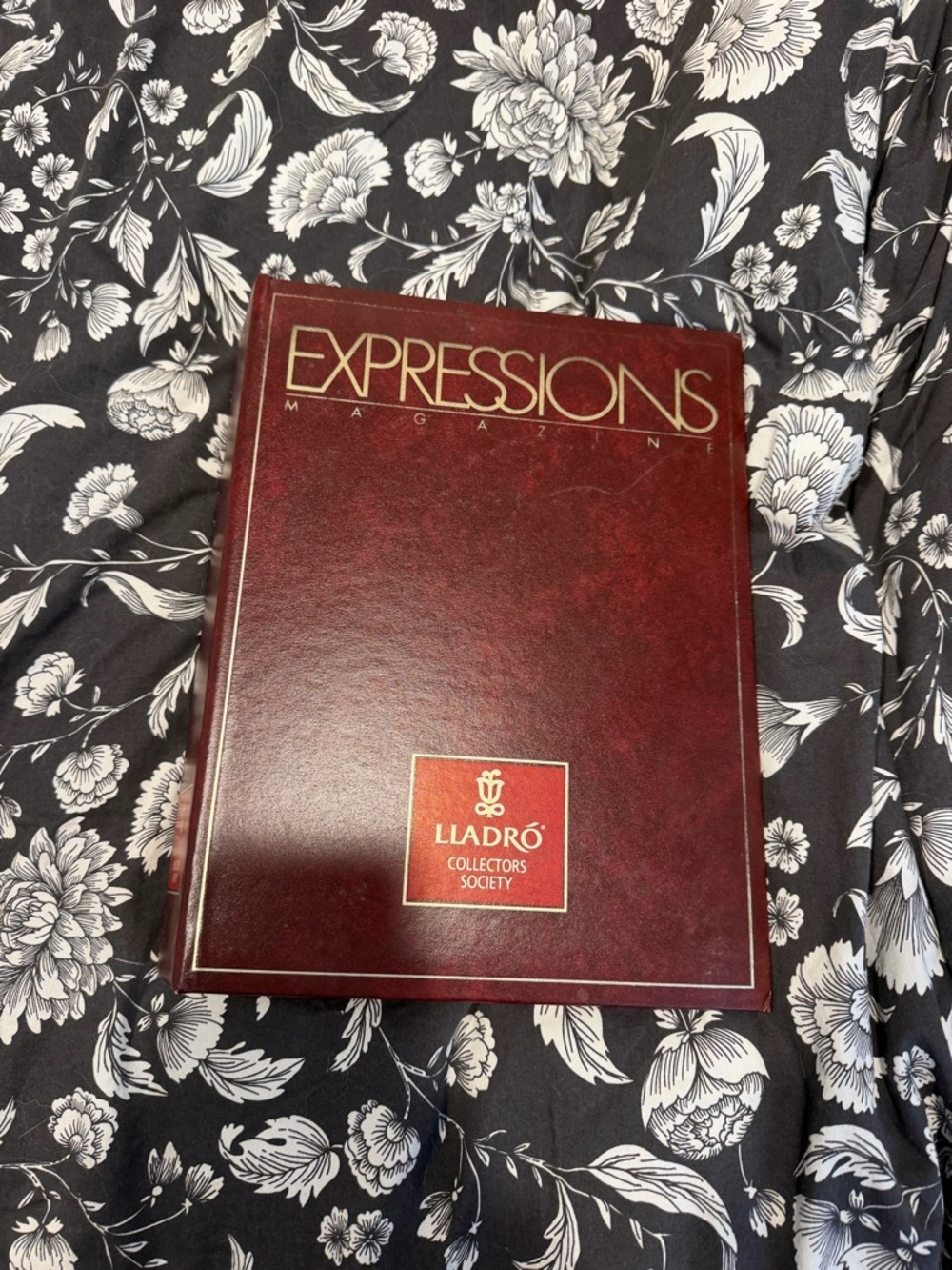 Vintage 1980-s-1990's Lladro Expressions Empty Binder